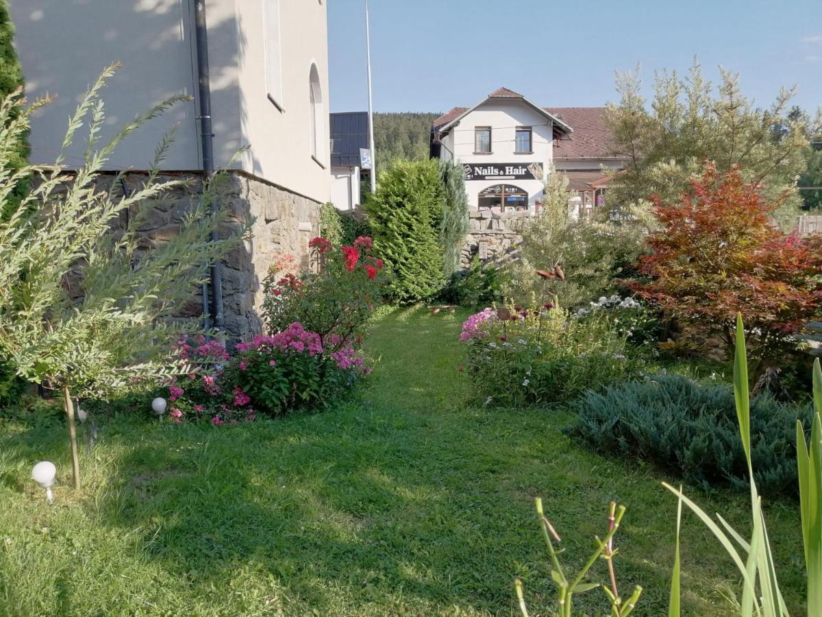Appartamento Na Pekarne Železná Ruda Esterno foto